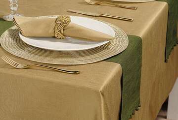 Dupion tablecloth gold (146x230cm) - Walton & Co 