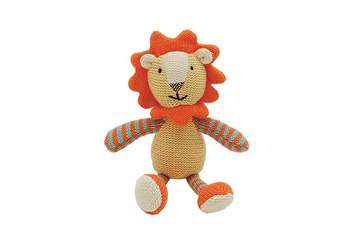 Knitted lion rattle - Lenny - Walton & Co 