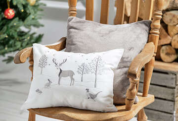 Embroidered stag cushion white - Walton & Co 