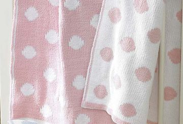 Knitted softee blanket pink spot - Walton & Co 