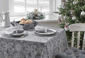 Snowflake tablecloth (130x230cm) - Walton & Co 