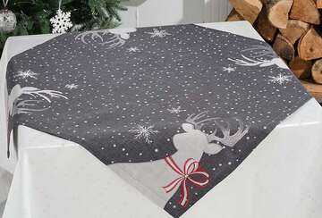 Reindeer tablecloth (82x82cm) - Walton & Co 