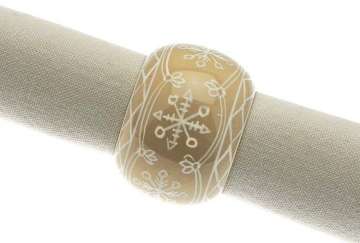 Snowflake wooden napkin ring linen (set of 4) - Walton & Co 